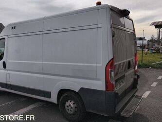 2016-peugeot-boxer-1438987-46377959