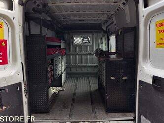 2016-peugeot-boxer-1438987-46377985