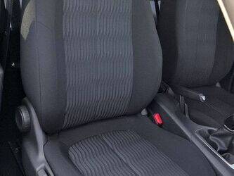 2015-peugeot-308-1438993-46378079