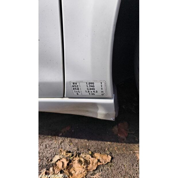 2015 بيجو 308-46378081