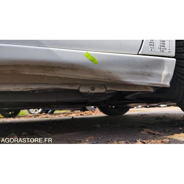 2015 بيجو 308-46378087