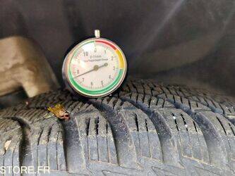 2015-peugeot-308-1438993-46378092