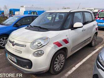 2016-fiat-500-1438998-46378132