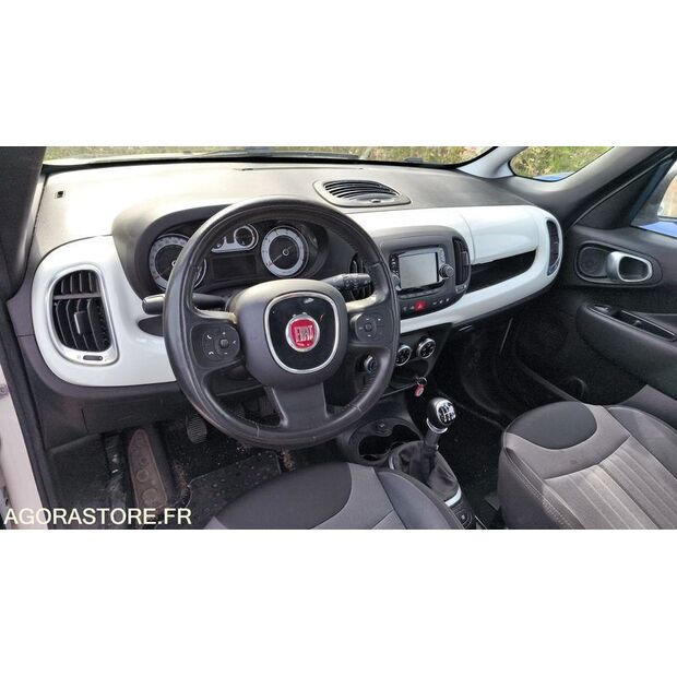 2016 Fiat 500-46378143