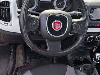 2016-fiat-500-1438998-46378144