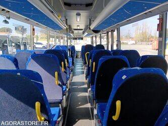 2009-mercedes-benz-intouro-1438999-46378171