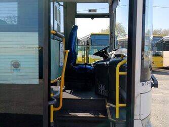 2009-mercedes-benz-intouro-1438999-46378172