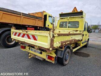 2009-renault-master-1439001-46378193