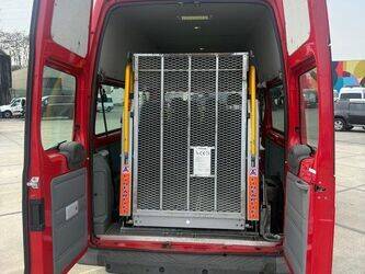 صورة ل عربات 2012 فورد TRANSIT