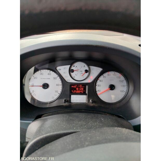 2010 بيجو PARTNER-46378356