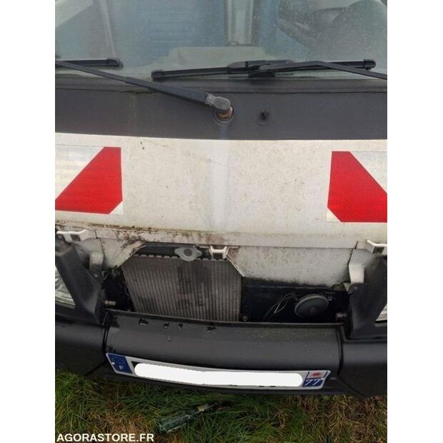 2015 Piaggio Porter-46378367