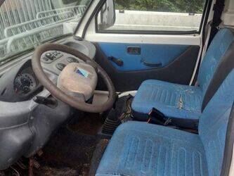 2015-piaggio-porter-1439016-46378368