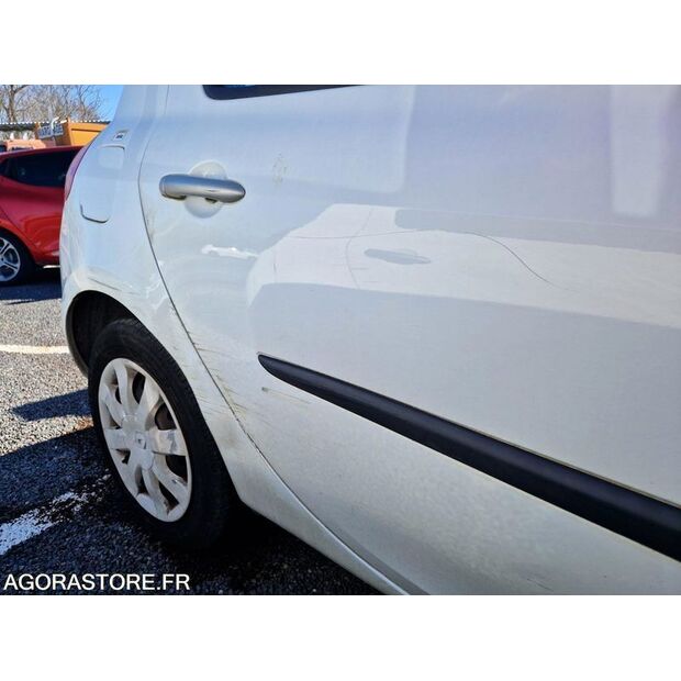 2008 Renault Clio-46378459