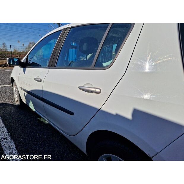 2008 Renault Clio-46378470