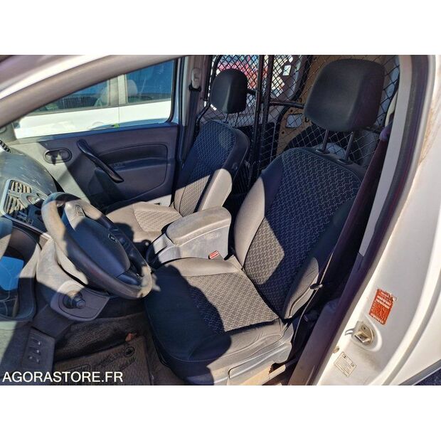 2014 رينو Kangoo-46378510