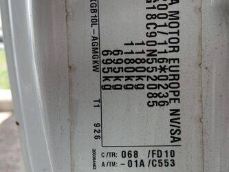 2011-toyota-aygo-46378537