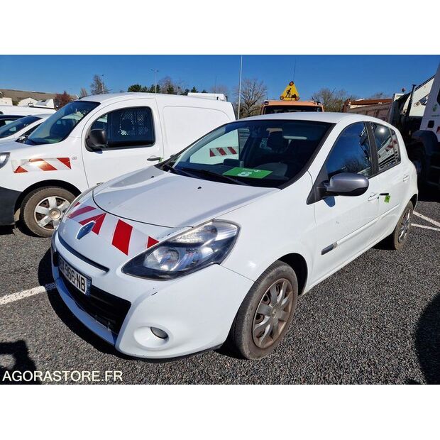 2011 Renault Clio-46378540