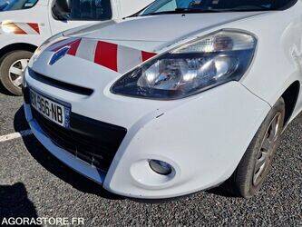 2011-renault-clio-1438530-46378544
