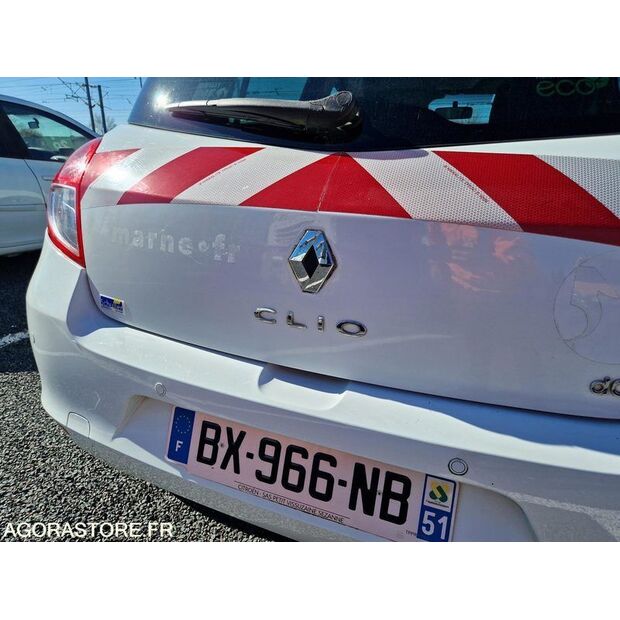 2011 Renault Clio-46378556