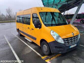 2014-renault-master-1438535-46378585