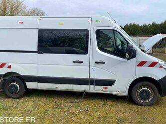 2013-renault-master-1438539-46378609