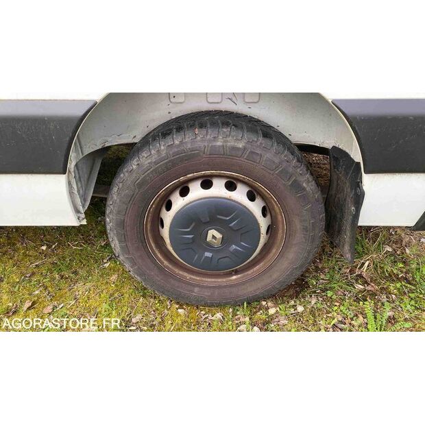 2013 Renault Master-46378629