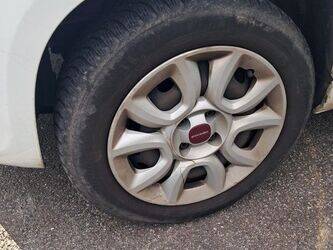 2018-fiat-panda-1438544-46378663