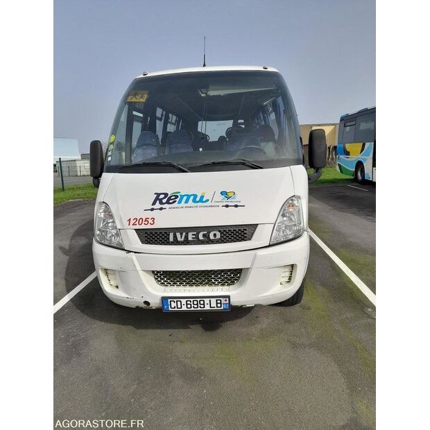 2012 Iveco 65C17-46378673