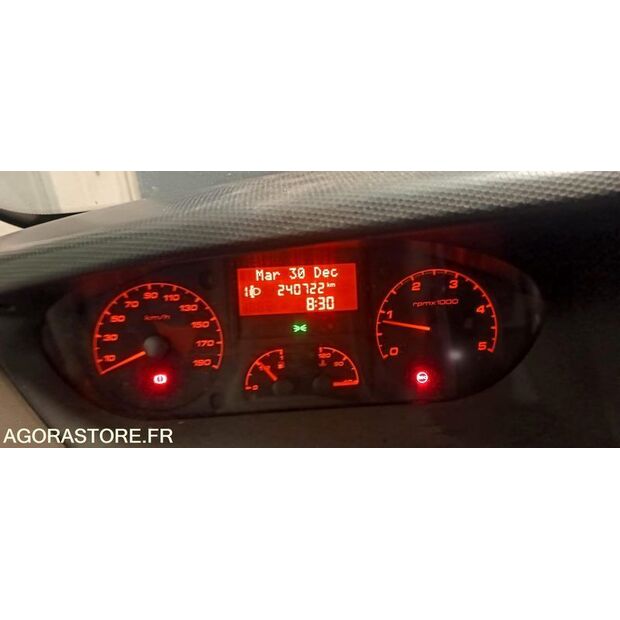 2012 ايفكو 35C13-46378711