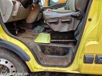 2007-renault-master-1438555-46378769