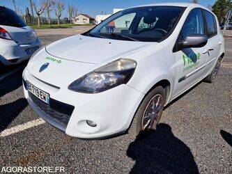 2011-renault-clio-1438565-46378797