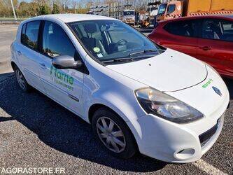 2011-renault-clio-1438565-46378798