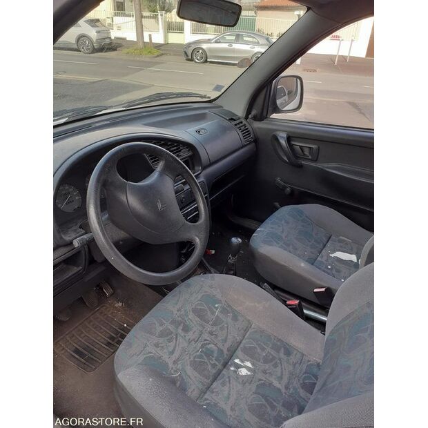 1998 سيتروين BERLINGO-46378939