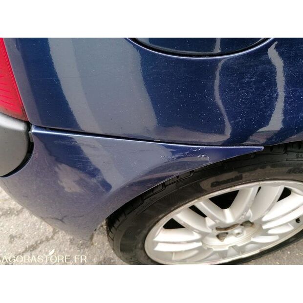 2002 Renault Clio-46378957