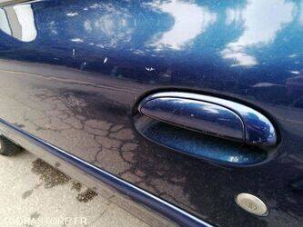 2002-renault-clio-1438621-46378959