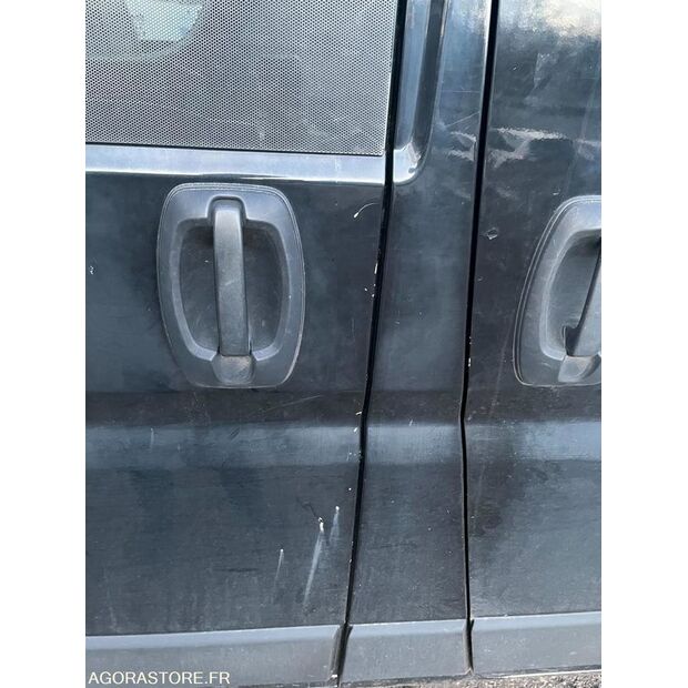 2021 Peugeot BOXER-46378989