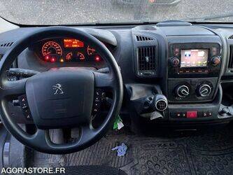 2021-peugeot-boxer-1438625-46378993