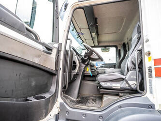 2014-man-tgm-18-290-1439021-46379026