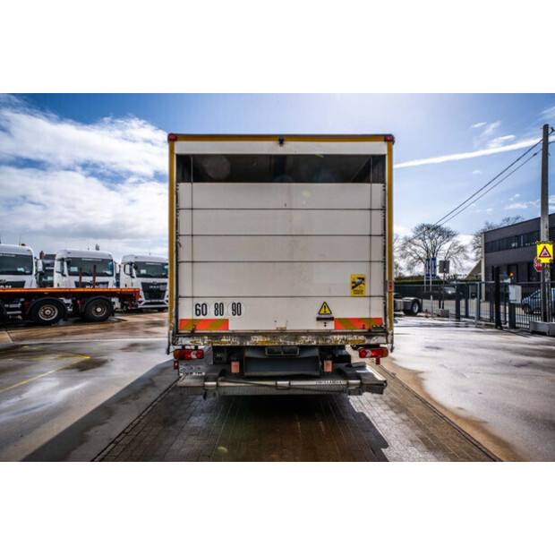 2014 رينو D12-46379036