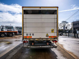 2014-renault-d12-1439022-46379036