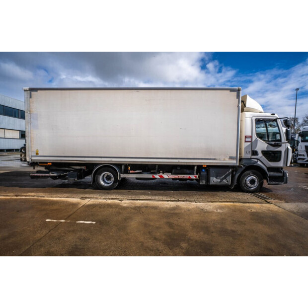 2014 رينو D12-46379038