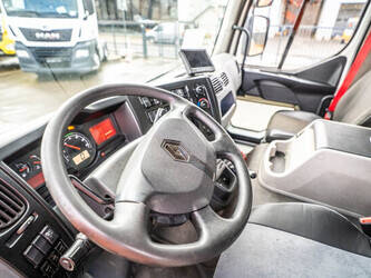 2014-renault-d12-1439022-46379042