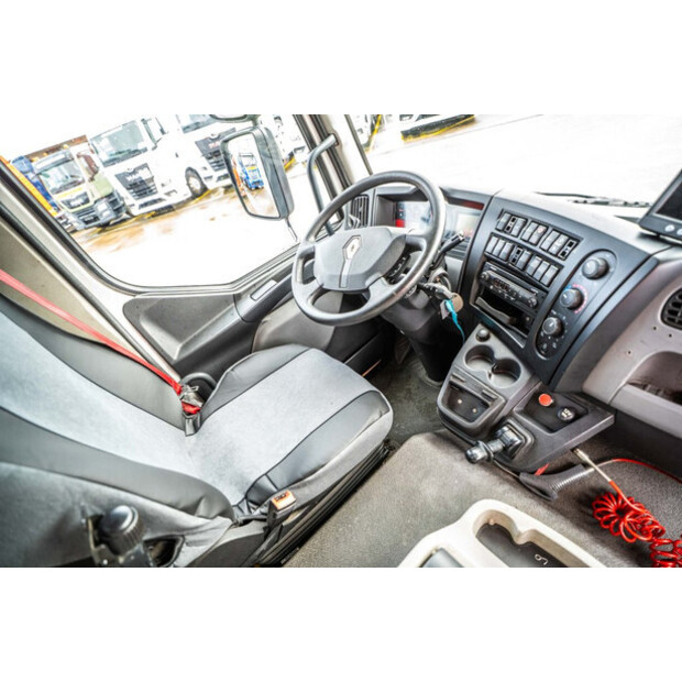 2014 رينو D12-46379045