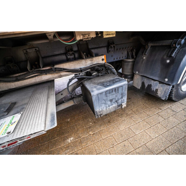 2014 رينو D12-46379049