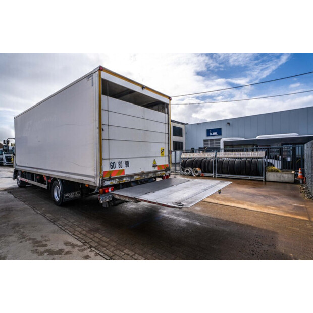 2014 رينو D12-46379051