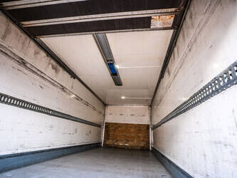 2014-renault-d12-1439022-46379052