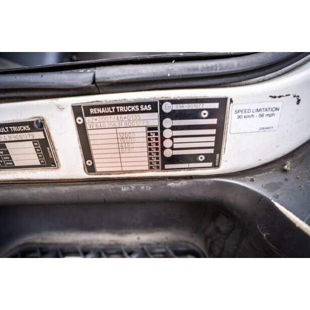 2014 رينو D12-46379053