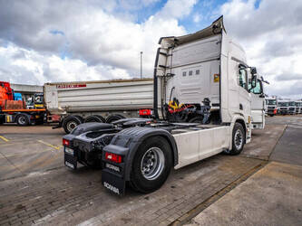 2019-scania-r450-1439023-46379060