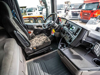 2019-scania-r450-1439023-46379074