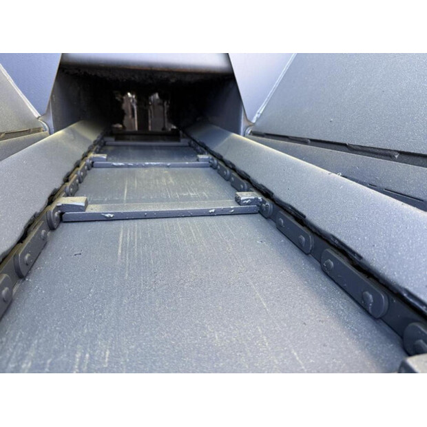 2014 BOMAG BF 223C-46379166